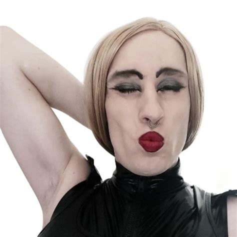 Big Soft Booty Shemale Amateur Amateur Porn Feat NicolaKokatzch