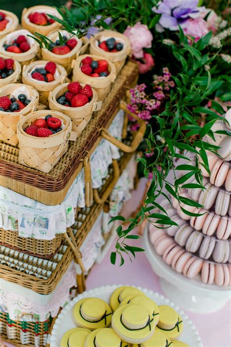 A Magnifique Paris Themed Party In 11 Easy Steps Plus 24 Real French Inspired Parties We Love