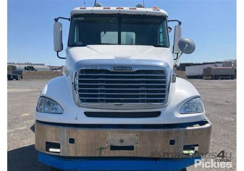 Buy Used Freightliner Freightliner Cl Flx Agitator