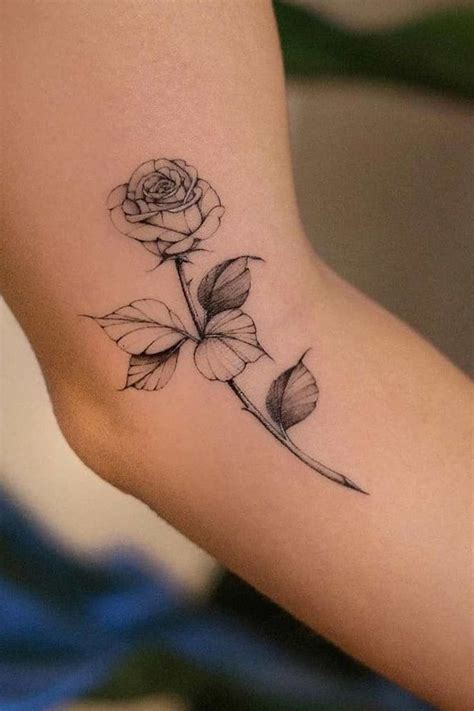 tatuagem de rosa 6 タトゥー 花