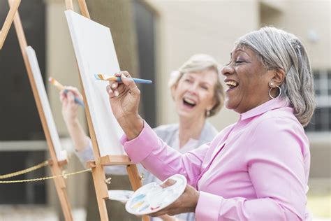 Make Time for These Activities for Senior Citizens: Music and Art