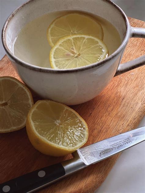 How To Make Lemon Water At Home Plus 4 Health Benefits Artofit