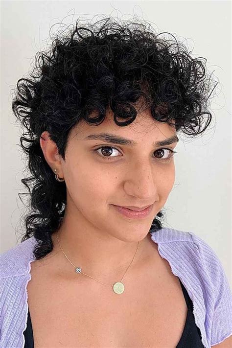 Curly Mullet With Fringe Short Curly Mullet Hairstyle Women Curly