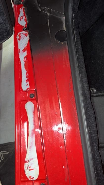 Tutorial How To Change The Door Sills Of Your Ferrari F