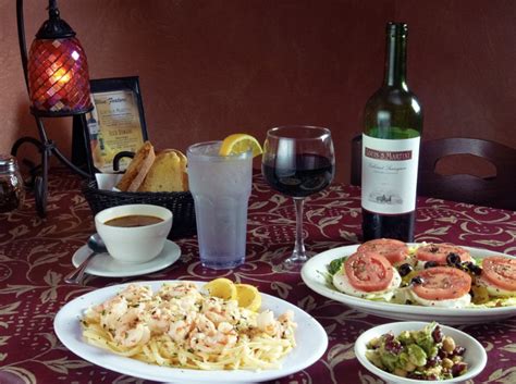 14 Best Restaurants in Dunedin Florida You Must Try! - Florida Vacationers