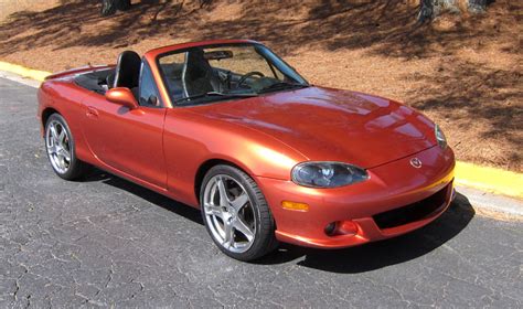 2005 Mazda MAZDASPEED MX-5 Miata - Information and photos - MOMENTcar