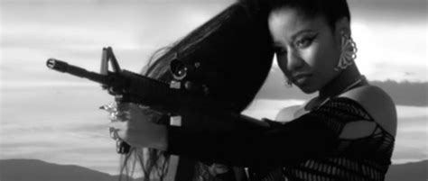 Lookin Ass Ni a Δείτε το νέο video clip της Nicki Minaj tralala gr