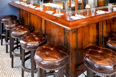 Interiors I Love: Wayfare Tavern - STACIE FLINNER