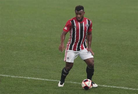 São Paulo encaminha renovação de contrato do volante Luan Gazeta