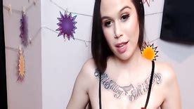 Hot Brunette Unveils Perfect Performance Cnn Amador