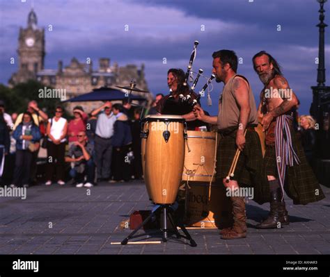 Scottish Drummer Hi Res Stock Photography And Images Alamy