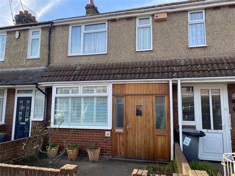 3 Bed Terraced House For Sale In Reservoir Road Whitstable Ct5 Zoopla