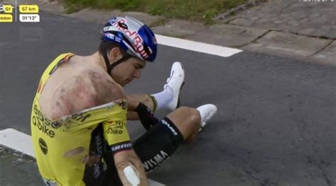 El Ciclista Wout Van Aert Sufre Fracturas De Clav Cula Y Costillas La