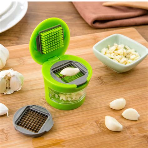 Garlic Chopper Plastic Stainless Steel Garlic Press Multi Functional