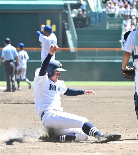 【甲子園】北海がタイブレーク逆転サヨナラで7年ぶり白星 北海道勢29年ぶりのアベック勝利 高校野球夏の甲子園写真ニュース 日刊スポーツ