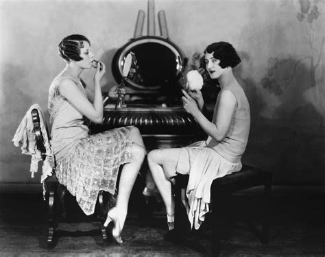 Style In The Jazz Age 20 Vintage Photos Show Beautiful Women S