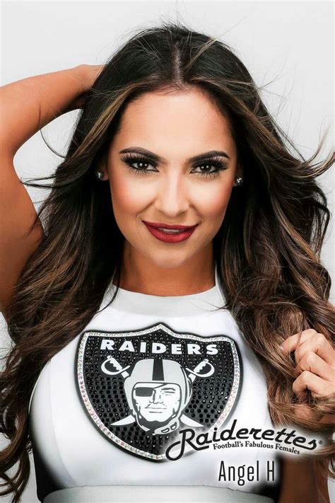 Raiderettes 2017 18 Footballs Faboulous Females Angel H Raiders