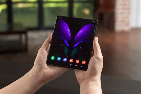 Fotos Así Es El Galaxy Fold 2 El Nuevo Plegable De Samsung Imágenes