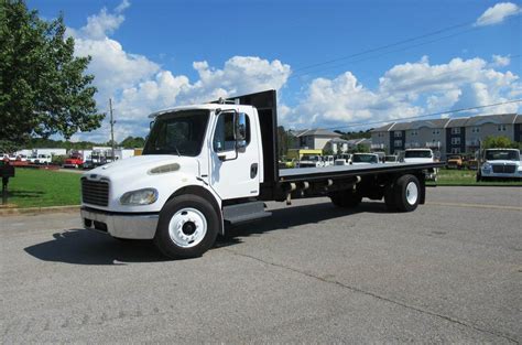 2006 Freightliner M2 106 24 Ft Flatbed Truck 230hp 6 Speed Manual For Sale 174 620 Miles