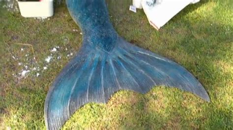 Mako Mermaids - Totally Wild on set of Mako season 2 | Diy mermaid tail ...