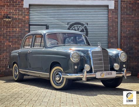 Mercedes Benz Ponton Sedan Lemon Garage