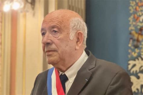 Menton Le E Adjoint Yves Juhel Est Le Nouveau Maire De La Ville