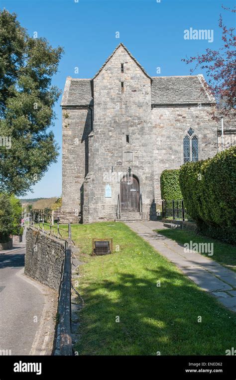 Kirchenmauern von england Fotos und Bildmaterial in hoher Auflösung