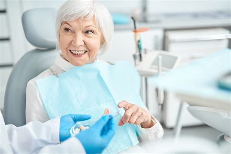 Aging and Oral Health Problems | Artistic Touch Dentistry