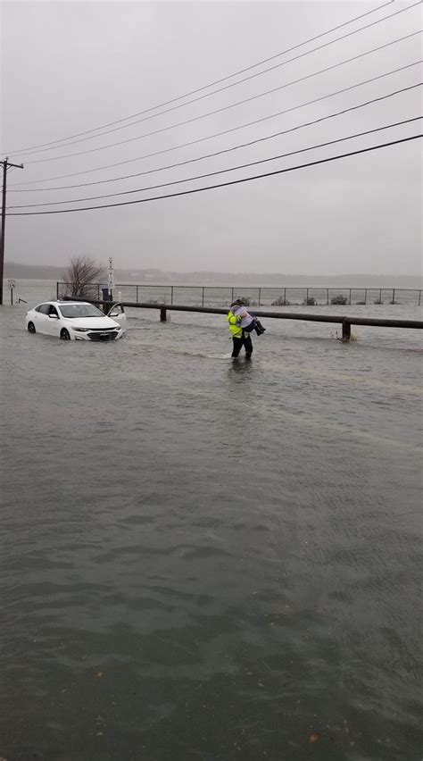 Wells Police On Twitter Water Rescue By Captain Chabot Wells PD