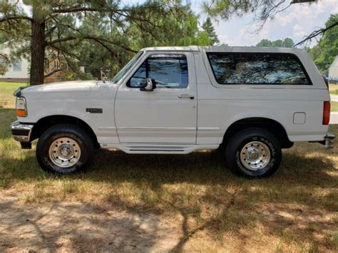 Super Low Miles Bronco XLT Survivor Truck No Reserve Make Offer