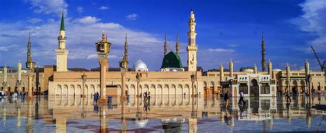 madina-mosque – Sacredlight