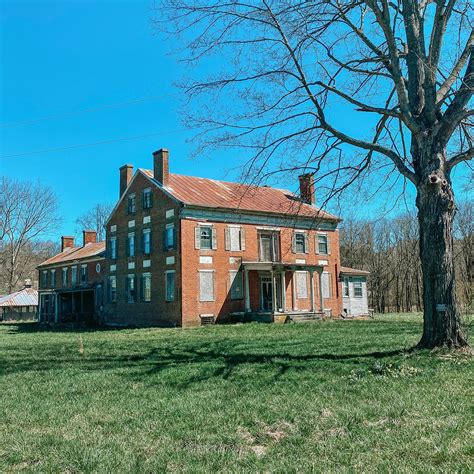 Virginia Home with Shocking Story - Pretty Old Places