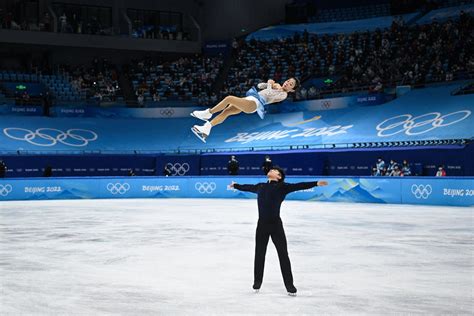 Olympics pairs figure skating free skate recap: Sui and Han take gold.