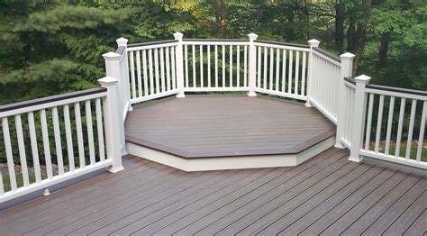 Composite Decks | Decks R Us