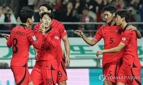 4골 몰아친 클린스만호 3경기 연속 무실점아시안컵 청신호 연합뉴스