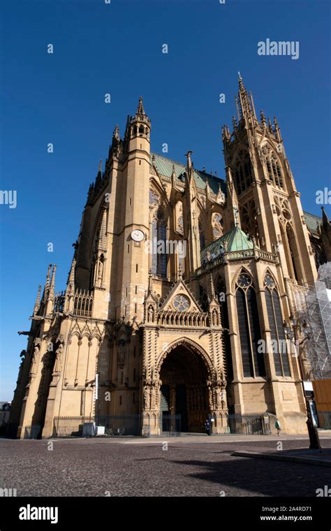 Architecture of Metz Cathedral Stock Photo - Alamy