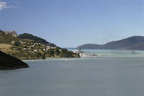 Lyttelton Photo / Picture / Image : Christchurch Canterbury New Zealand