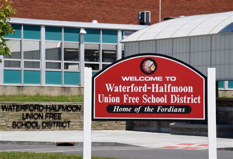 Waterford School Logo