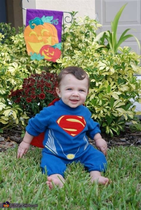 Clark Kent and Superman Costume | Halloween Party Costumes - Photo 5/5