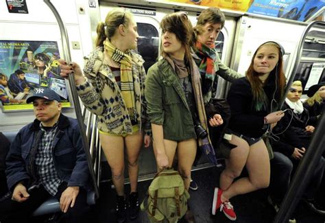 No pants subway ride in New York