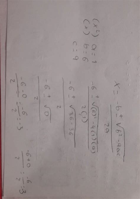 Ana al resolver la ecuación de segundo grado 0 x² 6x 9 encontró