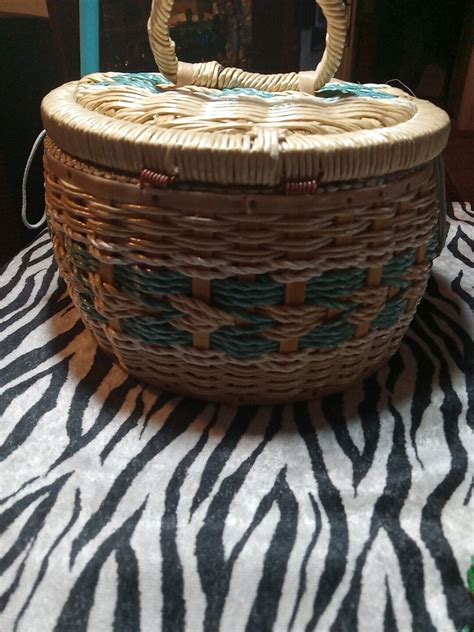 Vintage Made Exclusively For Singer Sewing Basket Woven Wicker With