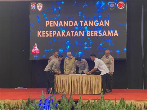 Pemprov Dan Pemda Kabupaten Kota Di Sultra Teken MoU Penggunaan