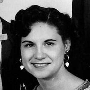 kitty wells net worth