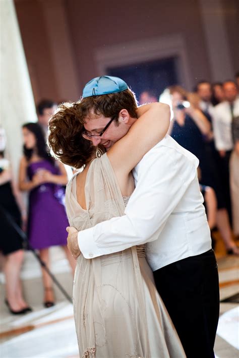 crowning victoria wedding recap fatherdaughter motherson dances