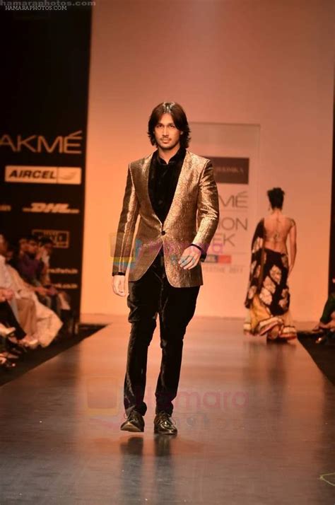 Model Walks The Ramp For Shyamal Bhumika Show At Lakme Fashion Week