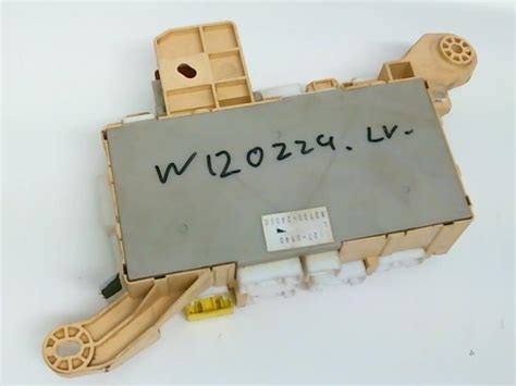 Fuse Box Lexus Sc 430 4 3i 32v Vvt I 8273024010