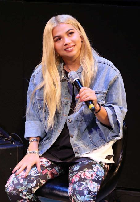 Hayley Kiyoko Promotes ‘expectations’ Album In Nyc Famousfix