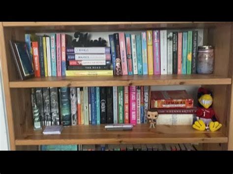 Organizing My Bookshelf Vlogmas Day And Youtube