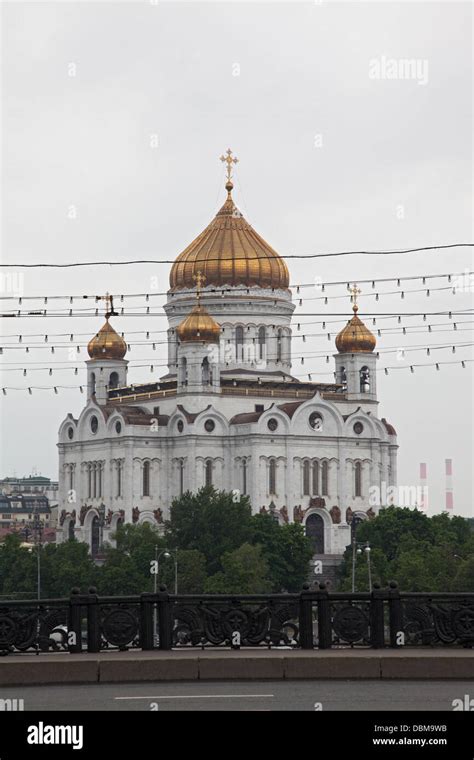 Cathedral of Christ the Saviour, Moscow Stock Photo - Alamy